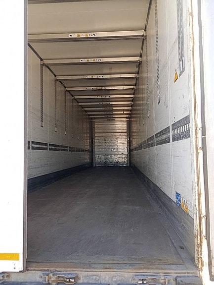 Schmitz Cargobull SKÅP INRIKES HÖJD 4 of 6