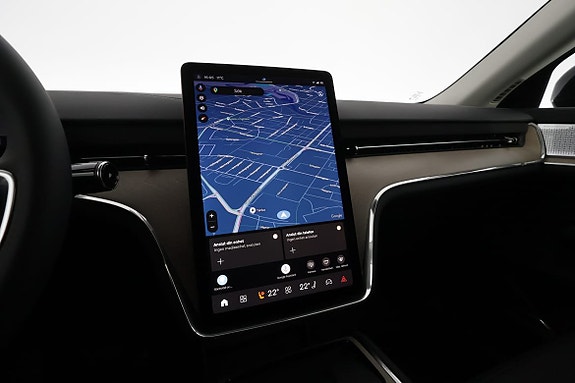 Volvo EX90 14 of 19