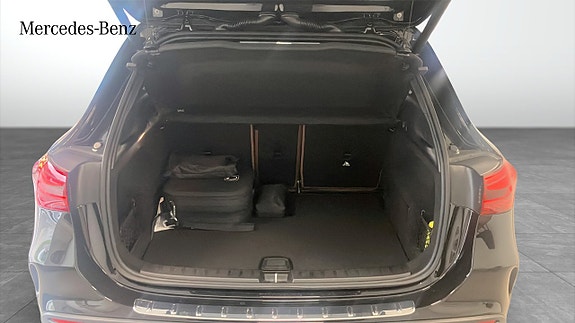 Mercedes-Benz GLA250 e 9 of 10