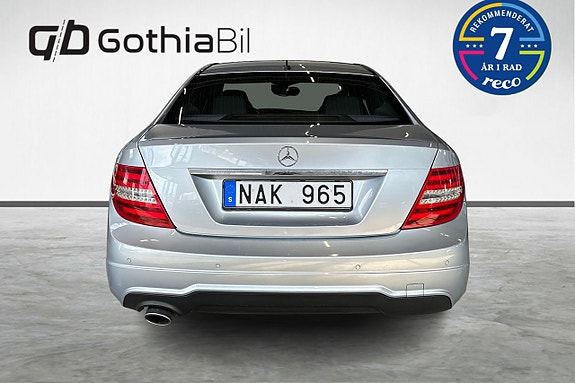 Mercedes-Benz C180 6 of 21