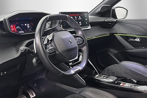 Peugeot 208 6 of 17