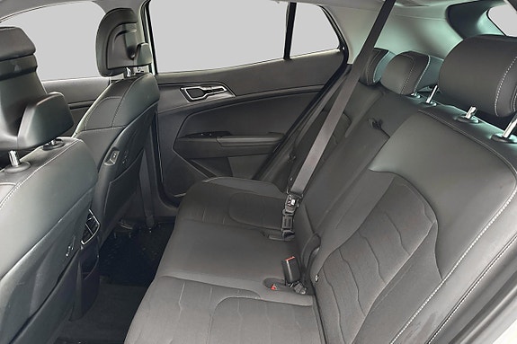 Kia Sportage 9 of 12