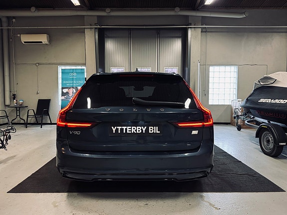 Volvo V90 4 of 30