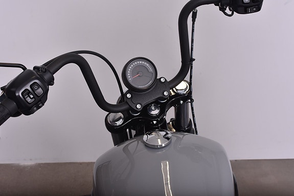 Harley-Davidson Street Bob 117 SPARA 33 350:- / DEMO HOJ/ ENDAST 121 MIL 14 of 14