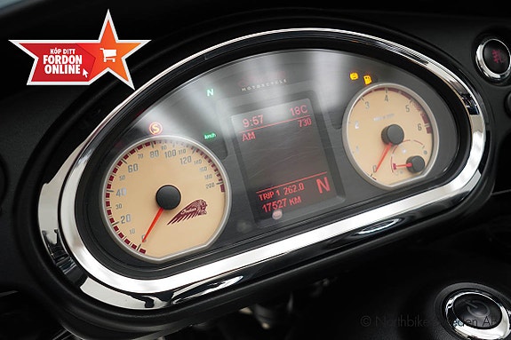 Indian Chieftain Dark Horse Thunder Stroke 111 V-Twin 26 of 26