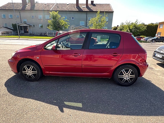 Peugeot 307 4 of 5