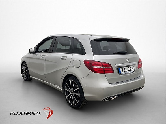 Mercedes-Benz B180 5 of 5