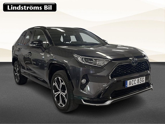 Toyota RAV4 3 of 5