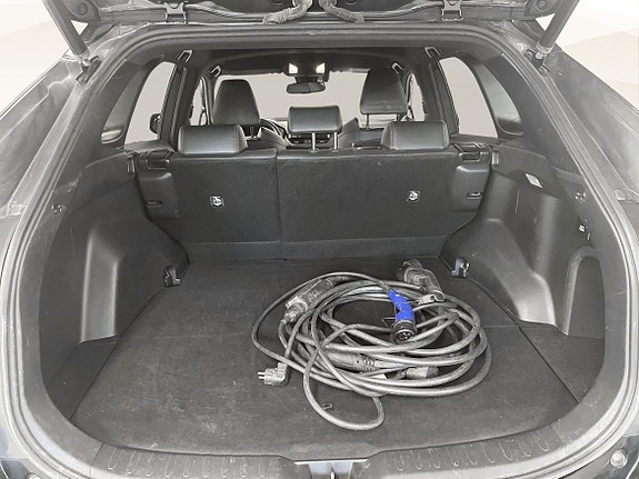 Toyota RAV4 13 of 19