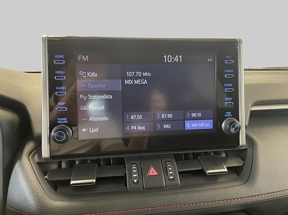 Toyota RAV4 16 of 19