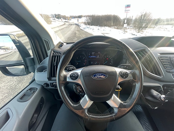 Ford Transit 5 of 5