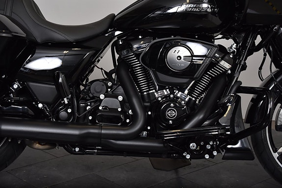 Harley-Davidson Road Glide SPARA 49 700:- / DEMO HOJ/ ENDAST 150 MIL 13 of 17