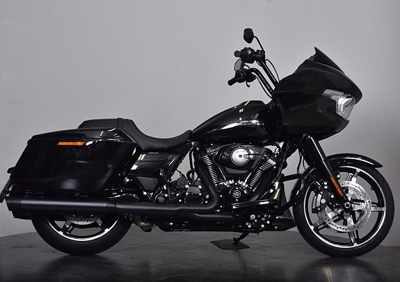 Harley-Davidson Road Glide SPARA 49 700:- / DEMO HOJ/ ENDAST 150 MIL 8 of 17