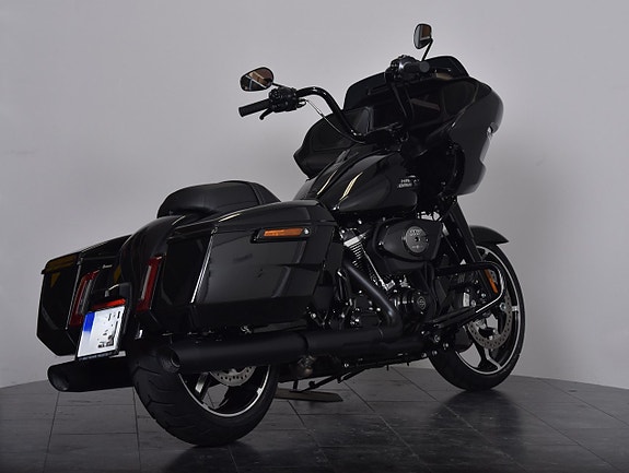 Harley-Davidson Road Glide SPARA 49 700:- / DEMO HOJ/ ENDAST 150 MIL 7 of 17