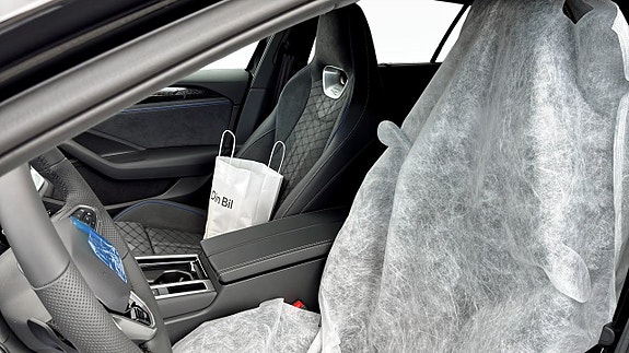 Volkswagen Passat 8 of 16