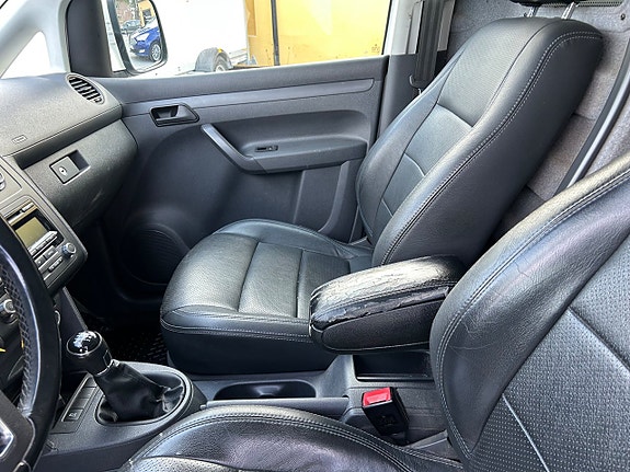 Volkswagen Caddy 5 of 5
