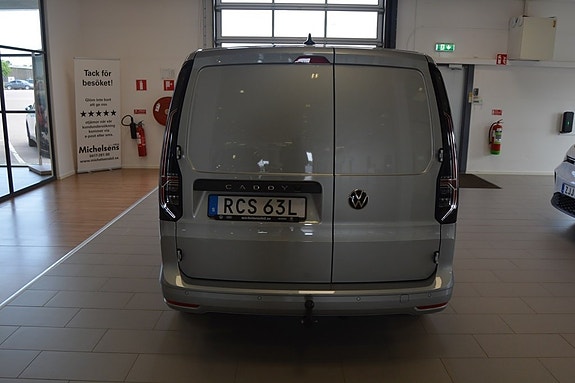 Volkswagen Caddy Maxi 6 of 12