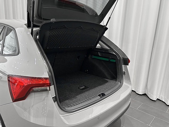 Skoda Scala 4 of 5