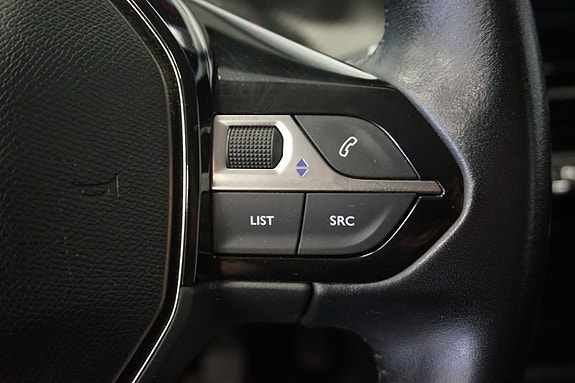 Peugeot 208 13 of 22