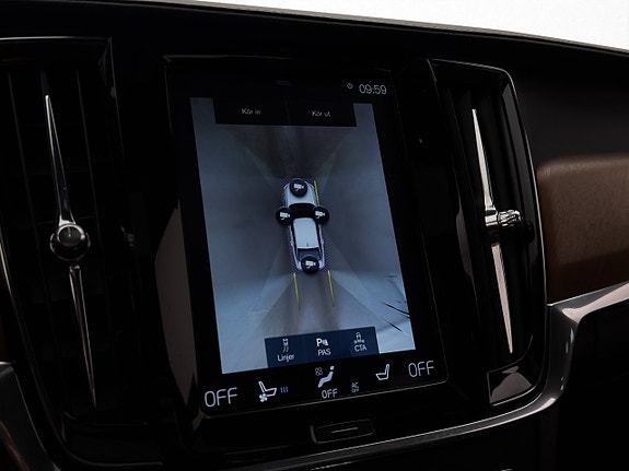 Volvo S90 21 of 30