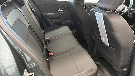 Dacia Sandero 5 of 5