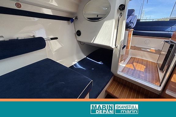 Aquador 23 HT med Mercruiser 4,3 EFI - 2002 6 of 13