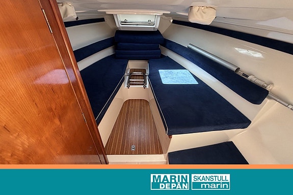 Aquador 23 HT med Mercruiser 4,3 EFI - 2002 5 of 13