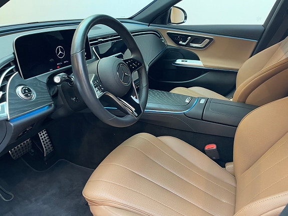 Mercedes-Benz E300 de 5 of 15