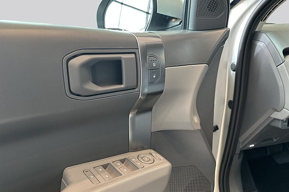 Kia EV3 12 of 19