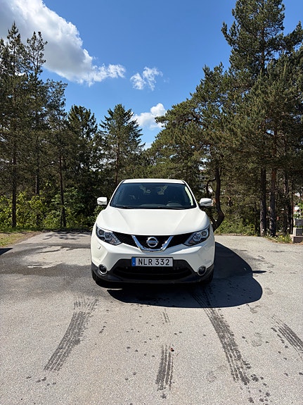 Nissan Qashqai 2 of 5