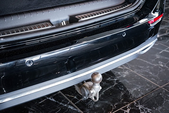 Mercedes-Benz C300 e 9 of 30
