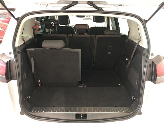 Opel Zafira Tourer 9 of 10