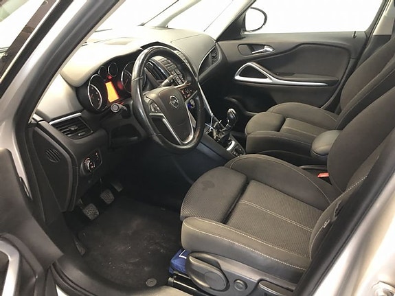 Opel Zafira Tourer 6 of 10