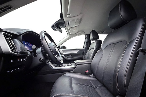 Mazda CX-60 12 of 30