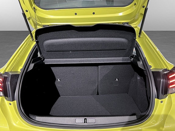 Peugeot 208 7 of 14