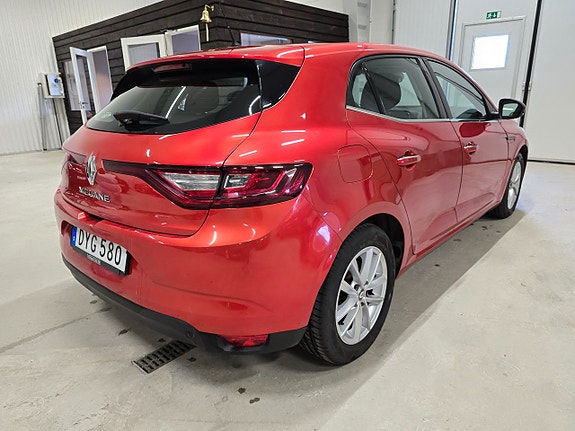 Renault Megane IV 5 of 5