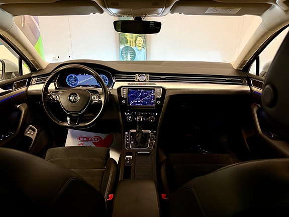 Volkswagen Passat 5 of 5