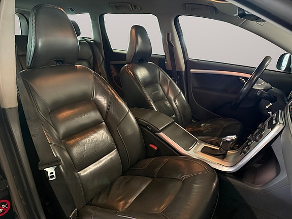 Volvo V70 14 of 28