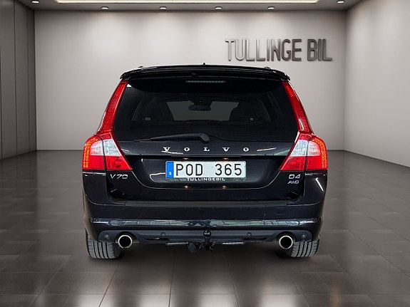 Volvo V70 4 of 5