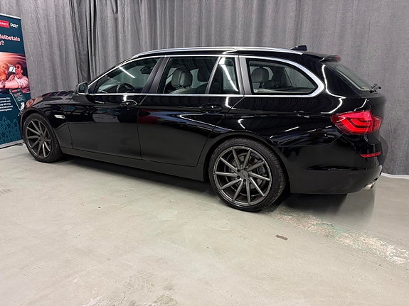 BMW 525d 2 of 5