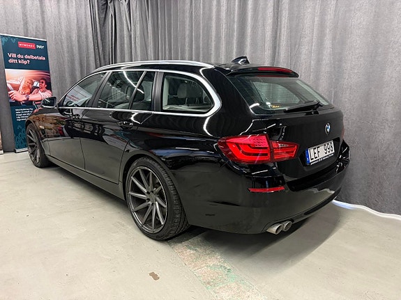 BMW 525d 3 of 5