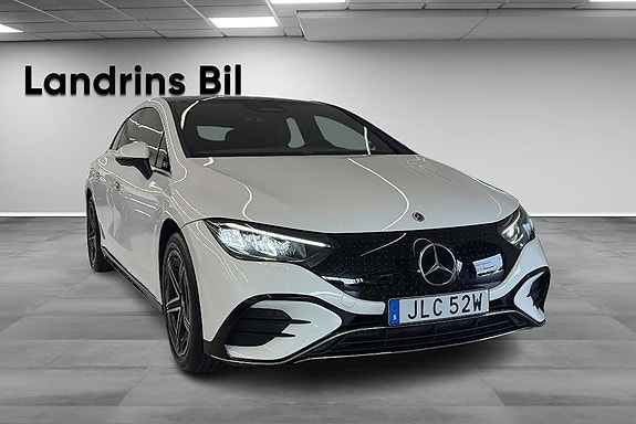 Mercedes-Benz EQE350 3 of 5