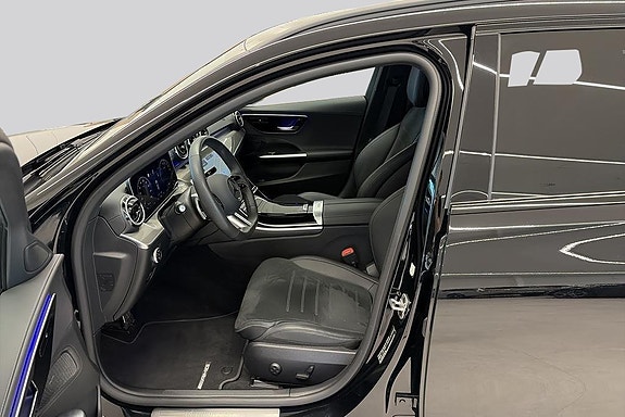 Mercedes-Benz C300 d 8 of 16