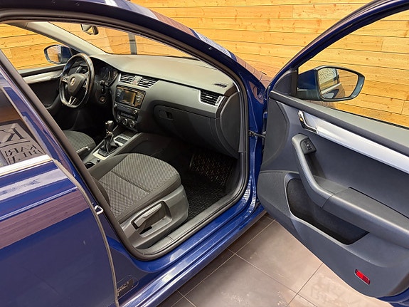 Skoda Octavia 19 of 24