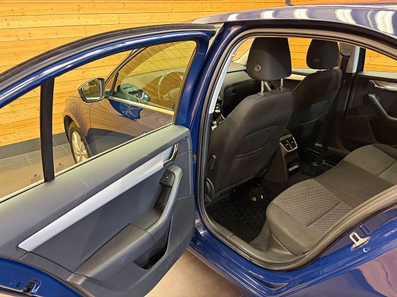 Skoda Octavia 14 of 24
