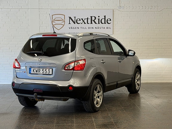 Nissan Qashqai+2 4 of 5