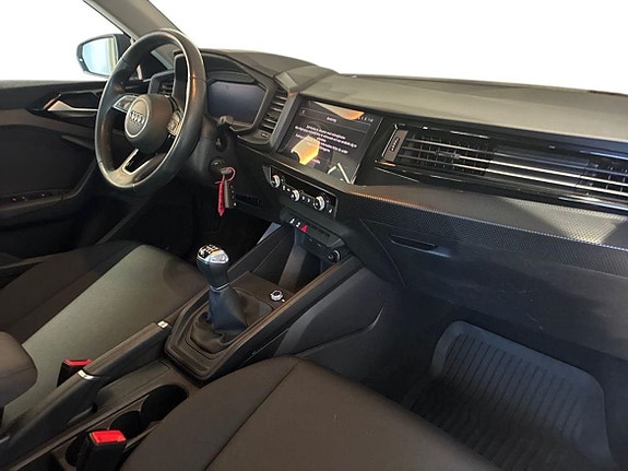 Audi A1 8 of 12