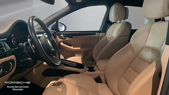 Porsche Macan GTS 3 of 5