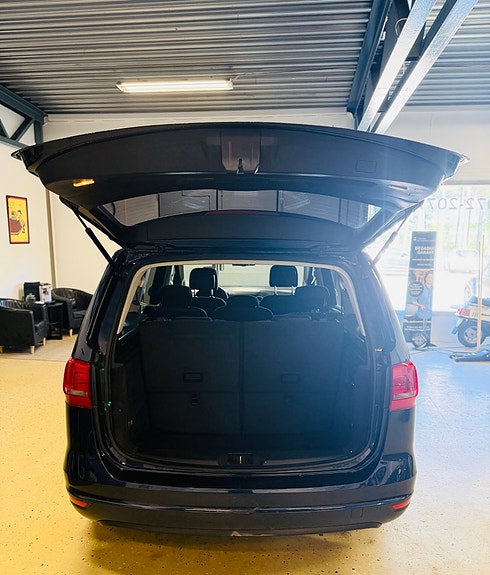 Volkswagen Sharan 8 of 21