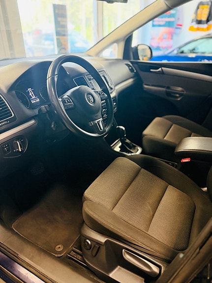 Volkswagen Sharan 12 of 21